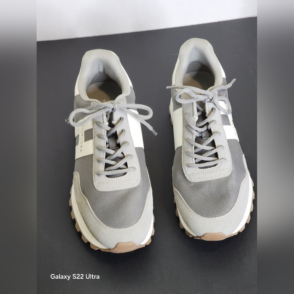 Tommy Hilfiger Gray and White Men's Shoes